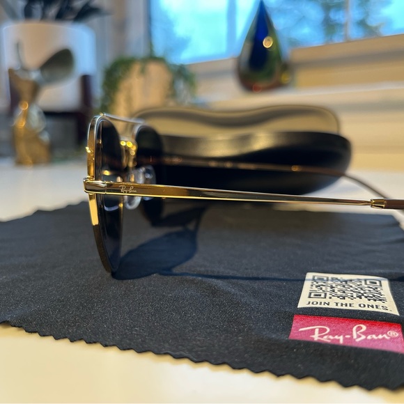 COPY - Ray-Ban 6413 frames, polished gold, blue reflective - Picture 4 of 7